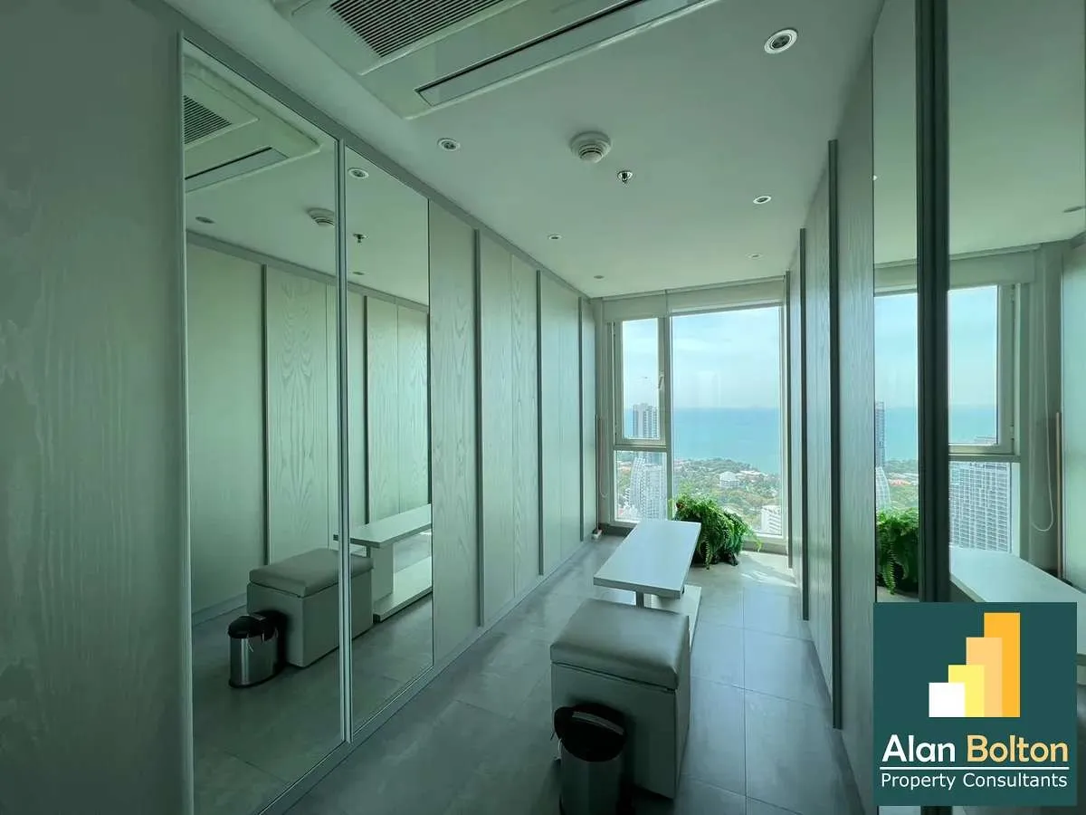 Luxury penthouse 2 Bedroom 3 Bathroom in Pratumnak photo 18