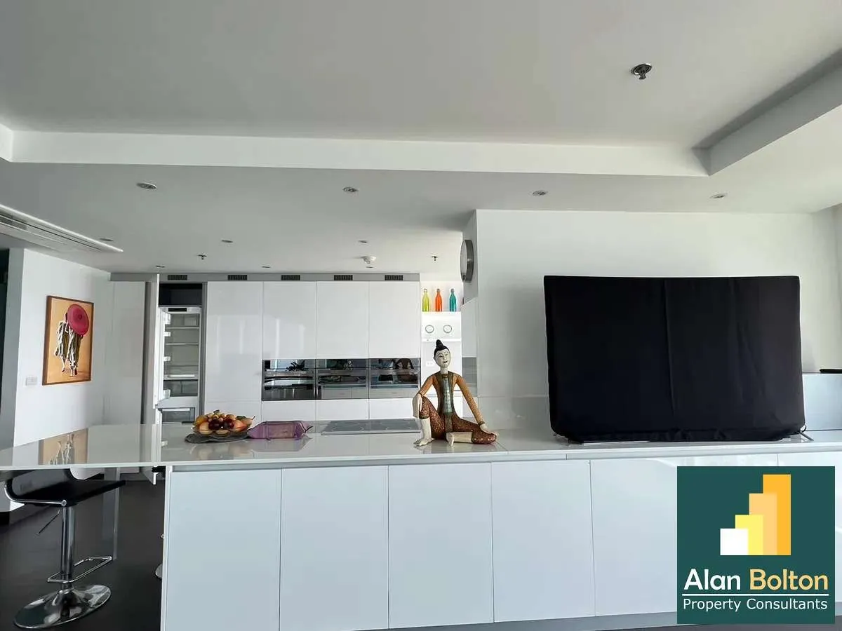 Luxury penthouse 2 Bedroom 3 Bathroom in Pratumnak photo 23