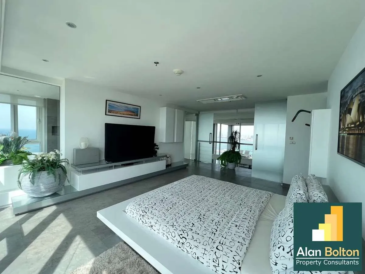 Luxury penthouse 2 Bedroom 3 Bathroom in Pratumnak photo 26