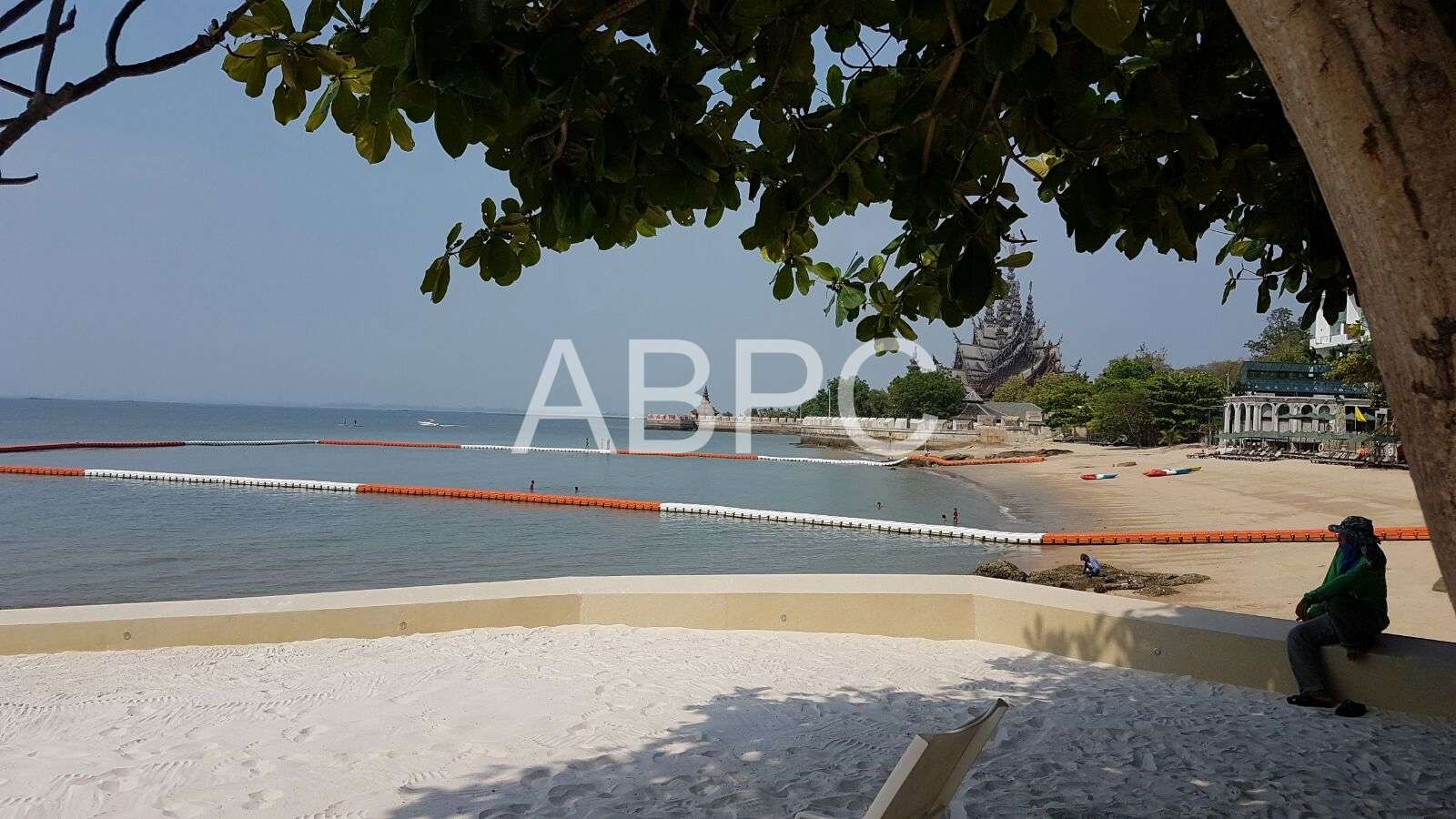 2 Bed 2 Bath Condo in Wong Amat photo 10