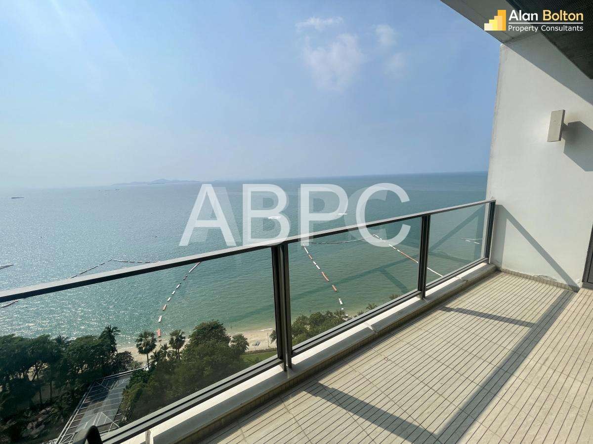 Beachfront Ocean View 2 Bedroom 2 Bathroom Condo in Northpoint