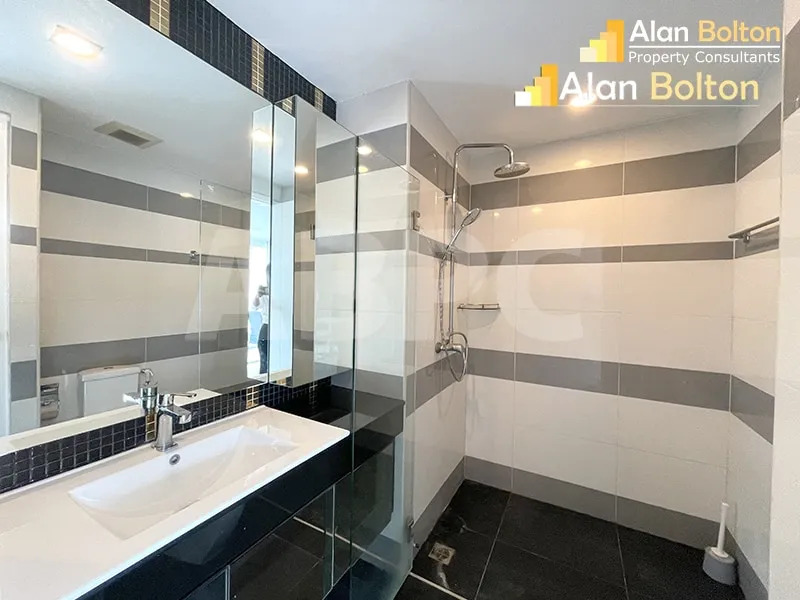 1 Bed 2 Bath Condo In Pratumnak photo 5