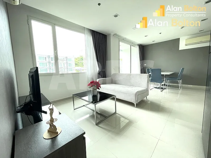 1 Bed 2 Bath Condo In Pratumnak photo 6