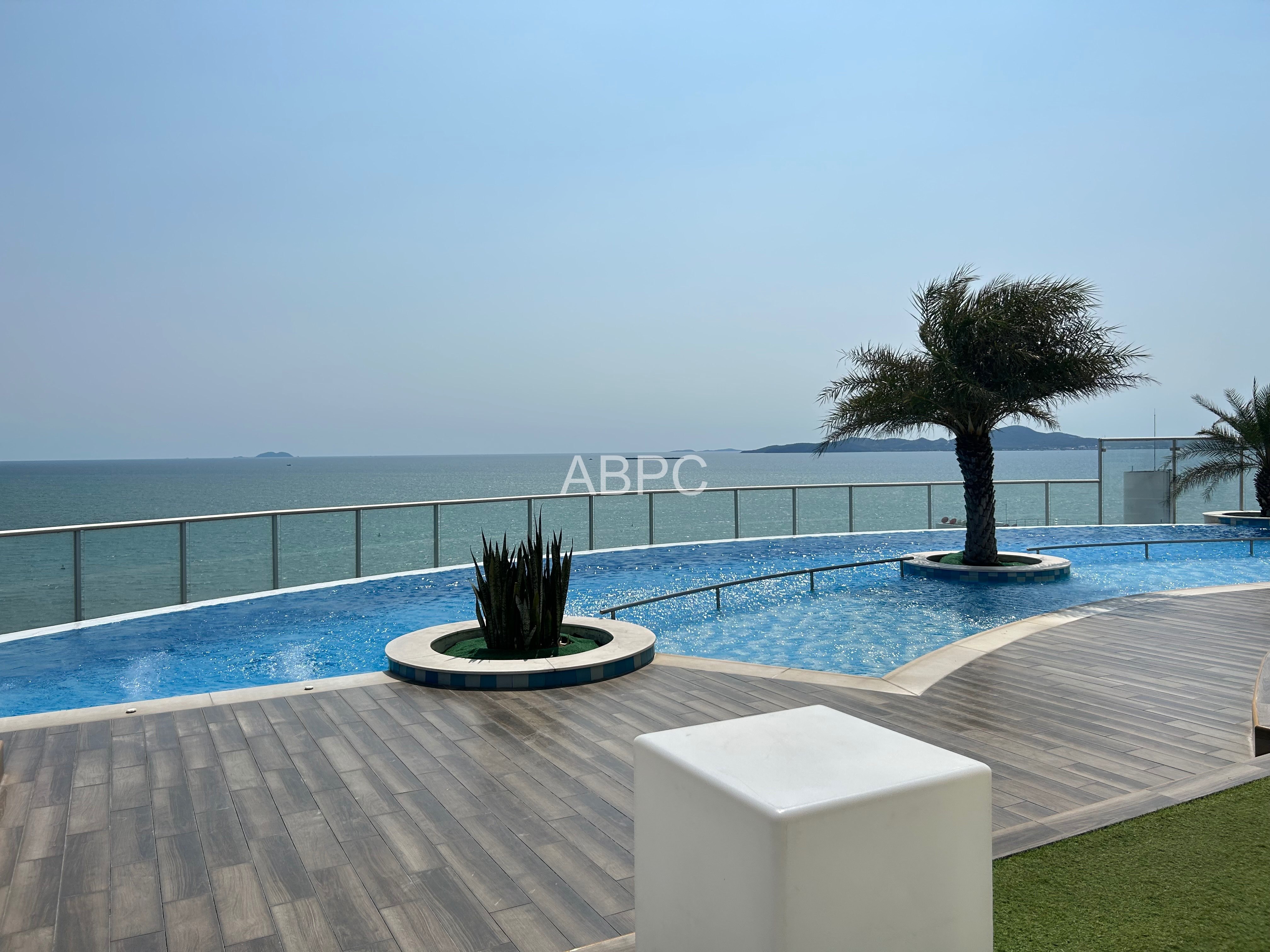 Ocean View 1 Bed 1 Bath Condo in Pratumnak photo 3
