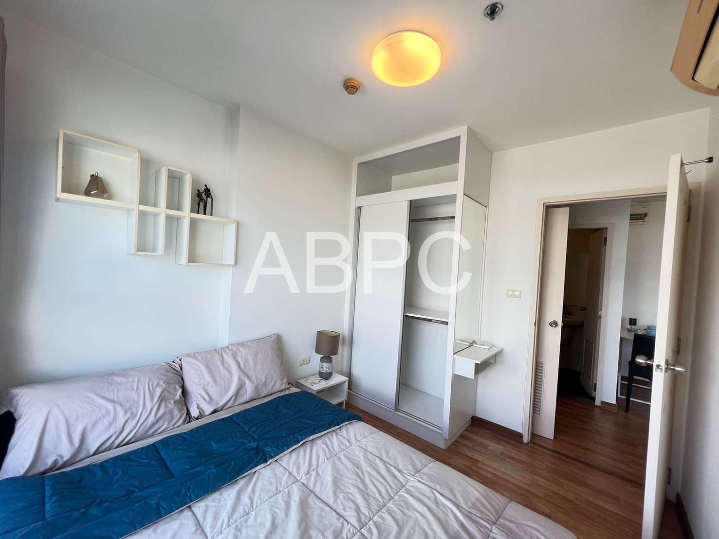 City View 1 Bed 1 Bath Condo in South Pattaya photo 16