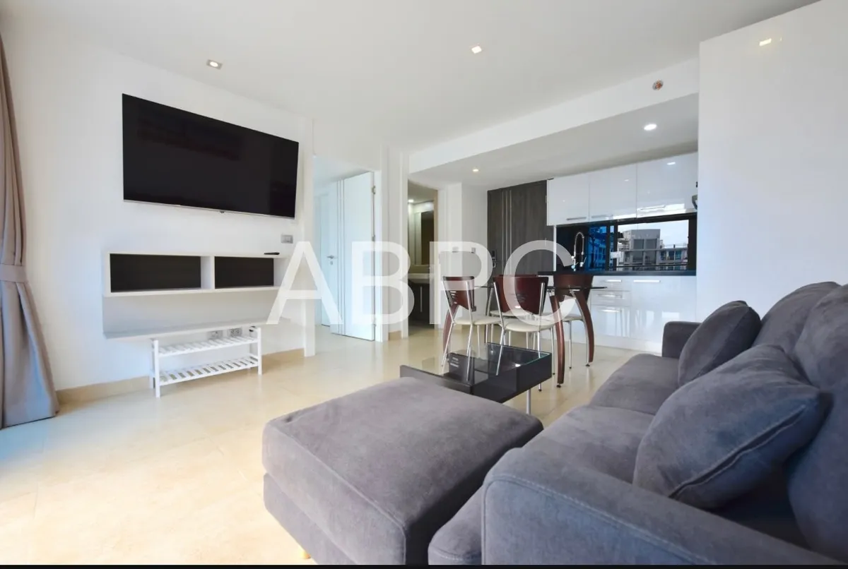 Best Pool View 1 Bed 1 Bath Condo In Central Pattaya photo 4