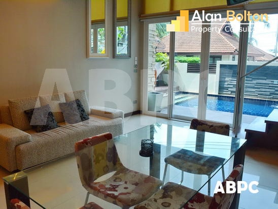 Ocean View Duplex 1 Bed 2 Bath In Jomtien photo 3