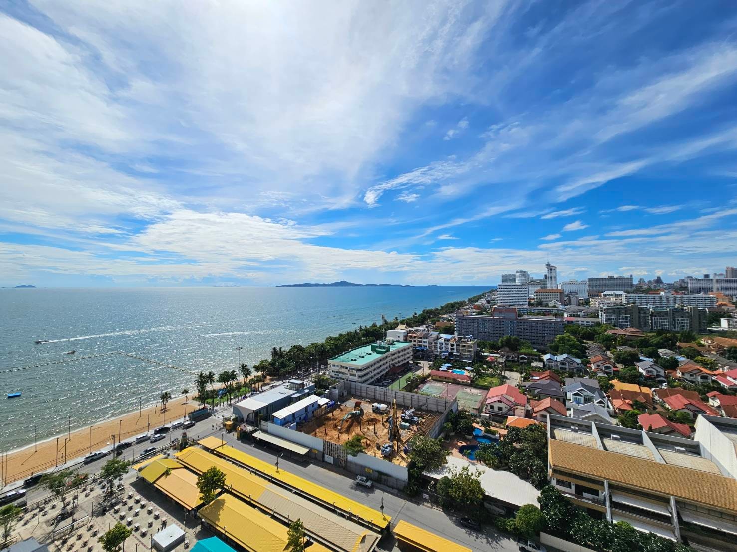 Ocean view Condominium with Jacuzzi For rent In Jomtien photo 12