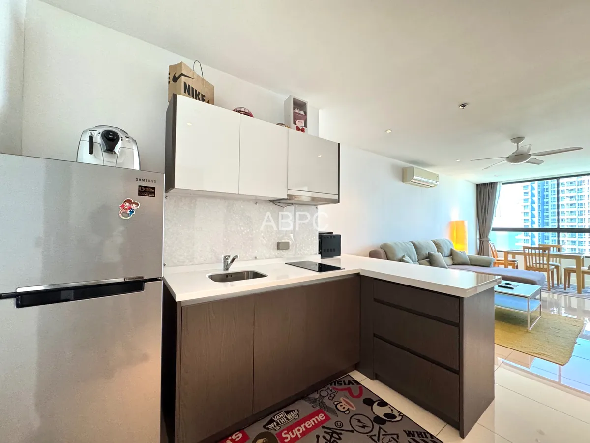 1 Bedroom Condo for Sale in Pratumnak - The Point photo 2