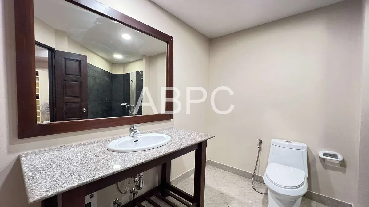 Large Garden Access 2 Bed 2 Bath Condo In Jomtien photo 14