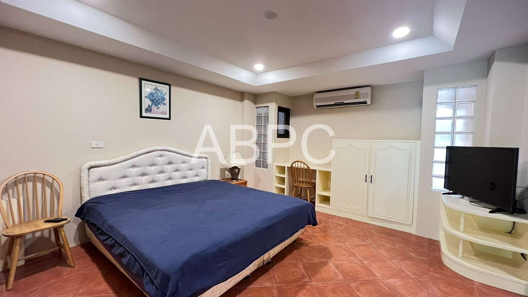 Large Garden Access 2 Bed 2 Bath Condo In Jomtien photo 13