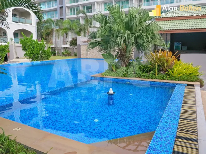 1 Bed 1 Bath Condo in Pratumnak