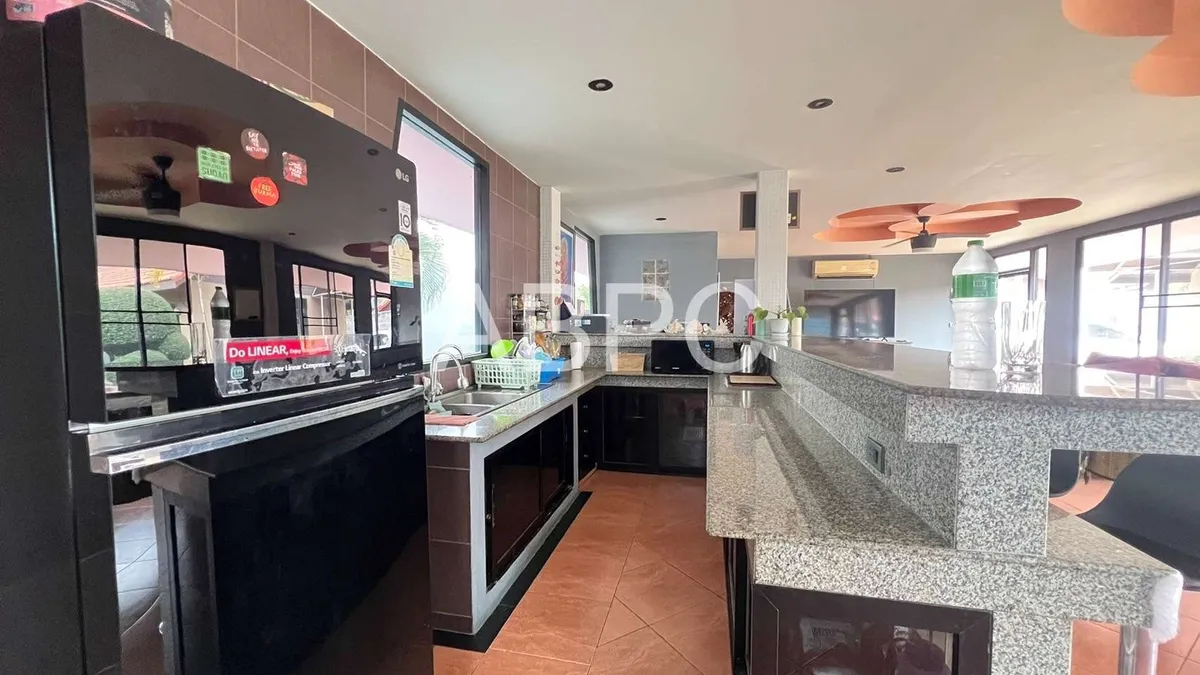 3 Bed 2 Bath Pool Villa In East Pattaya photo 9