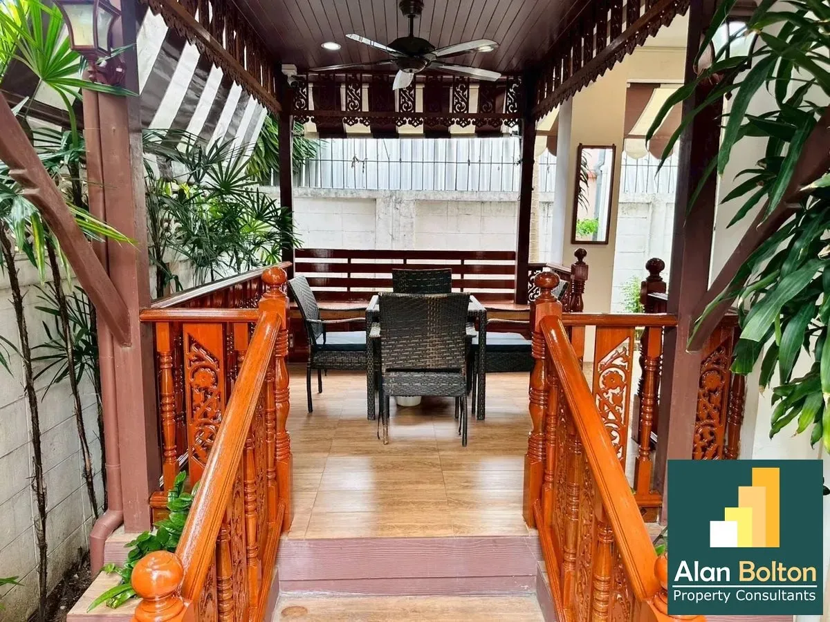 House for rent 3 Bedrooms 3 Bathrooms in Jomtien photo 2