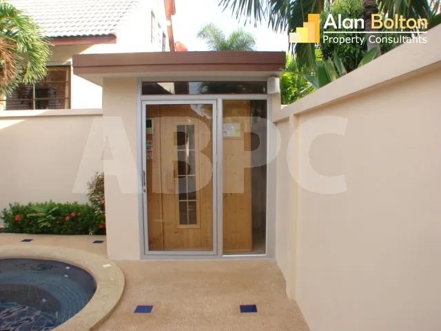 4 Bed 3 Bath in East Pattaya HR1590 photo 8
