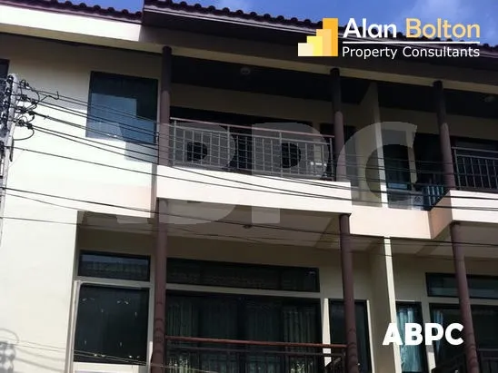 3 Bed 4 Bath in Central Pattaya HR1647 photo 2