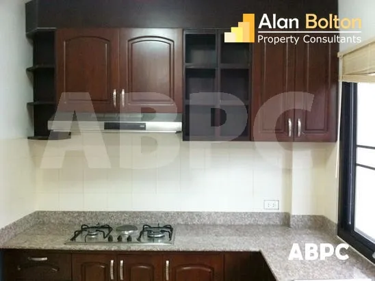 3 Bed 4 Bath in Central Pattaya HR1647 photo 5