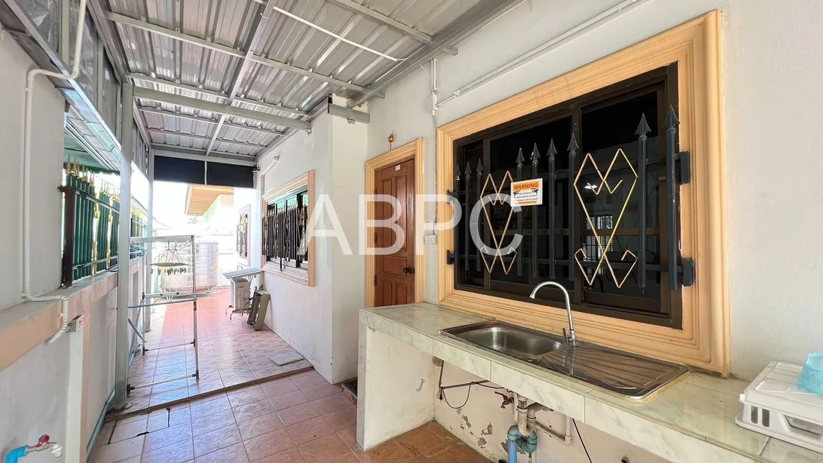 3 Bed 2 Bath in East Pattaya HR1657 photo 11