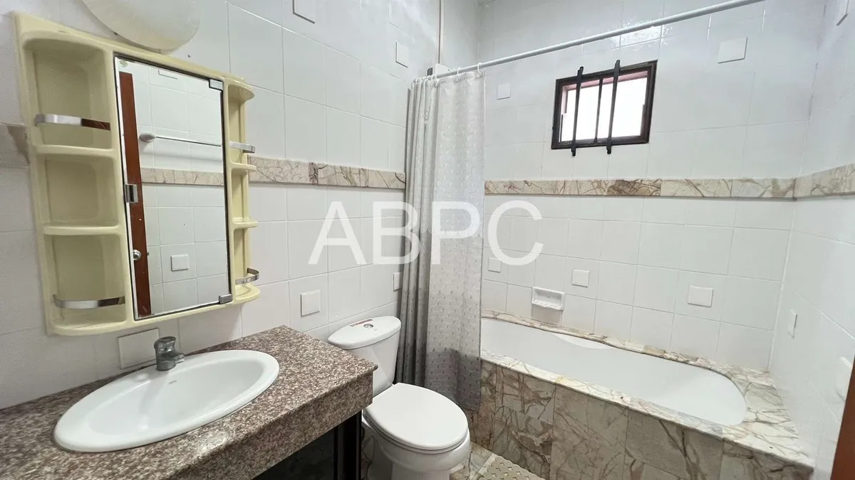 3 Bed 2 Bath in East Pattaya HR1657 photo 4