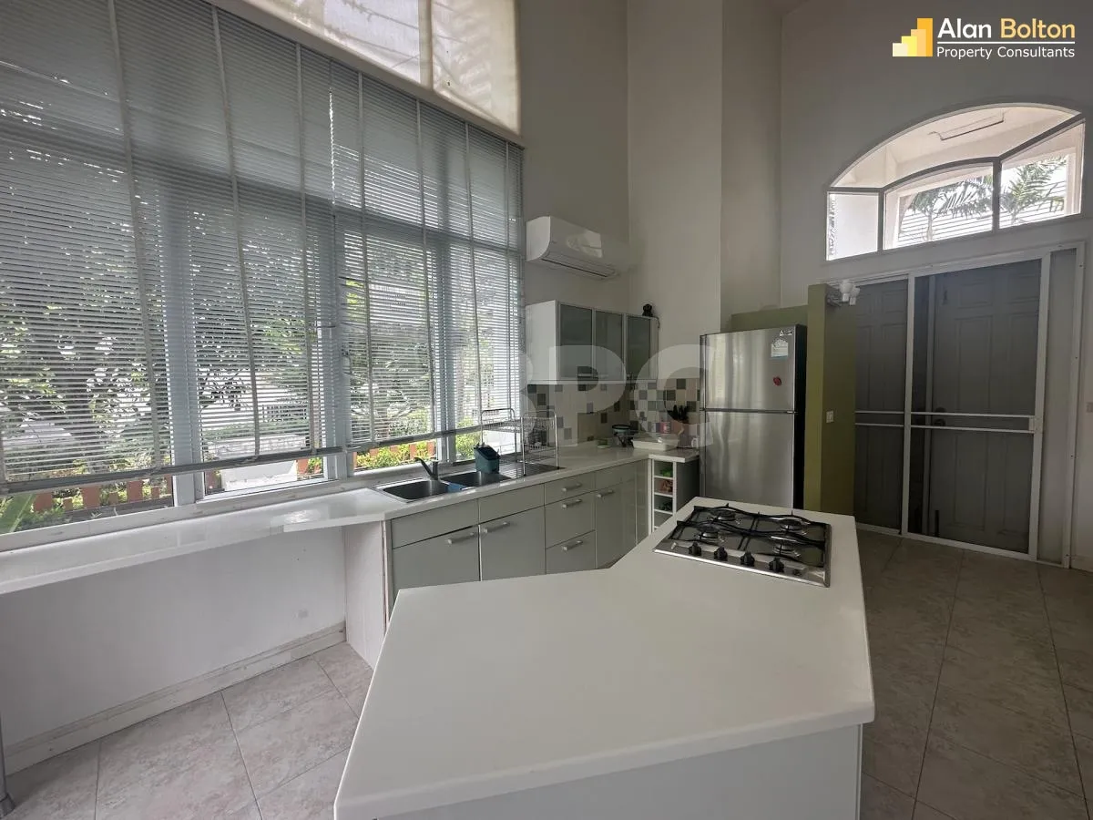 3 Bed 3 Bath in Najomtien HR1666 photo 11