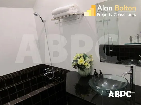 3 Bed 3 Bath Pool Villa in Na Jomtien photo 5