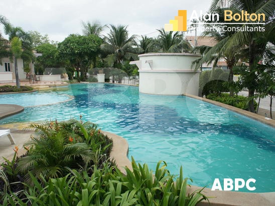 3 Bedrooms 3 Bathwooms in Jomtien photo 2