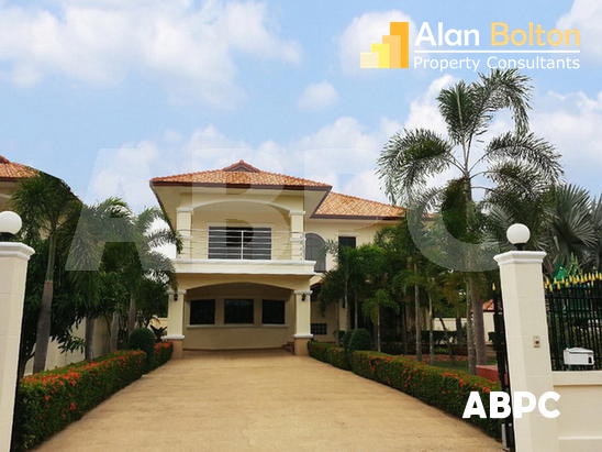 4 Bed 3 Bath Pool Villa in East Pattaya HR1986 photo 2
