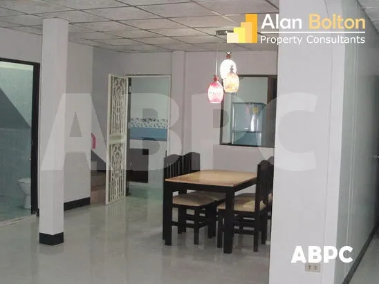 3 Bed 2 Bath in Central Pattaya HR2010 photo 4