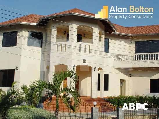 5 Bed Villa in East Pattaya - Paradise Villas