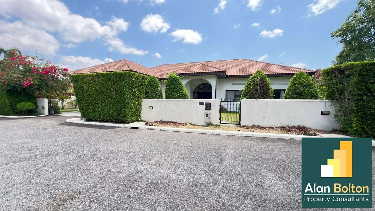 4 Bedrooms 3 Bathroom in Mapprachan photo 2