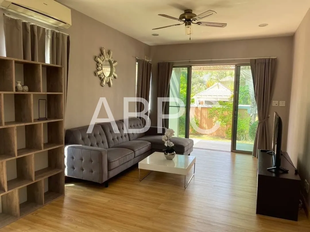 4 Bedrooms 3 Bathrooms in East Pattaya photo 11