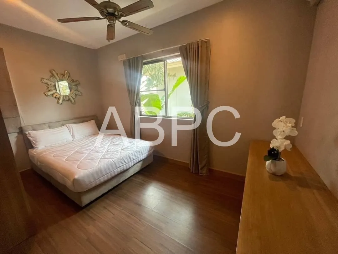 4 Bedrooms 3 Bathrooms in East Pattaya photo 3