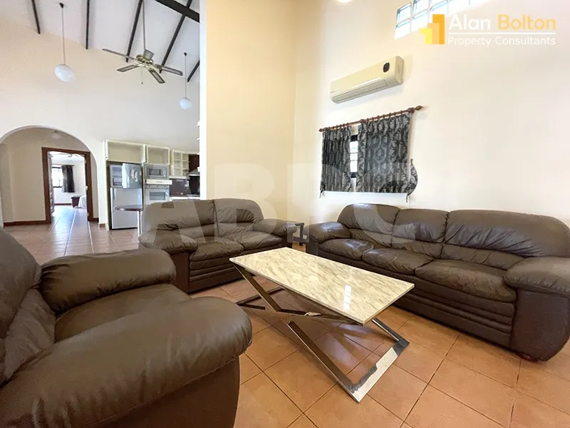 4 Bed 3 Bath in East Pattaya HR2212 photo 3