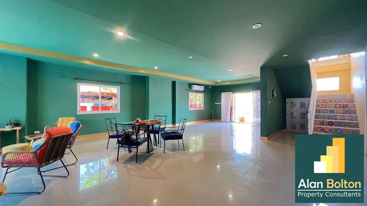 Pool Villa 4 Bedrooms 5 Bathrooms Pool Villa in Mapprachan photo 7
