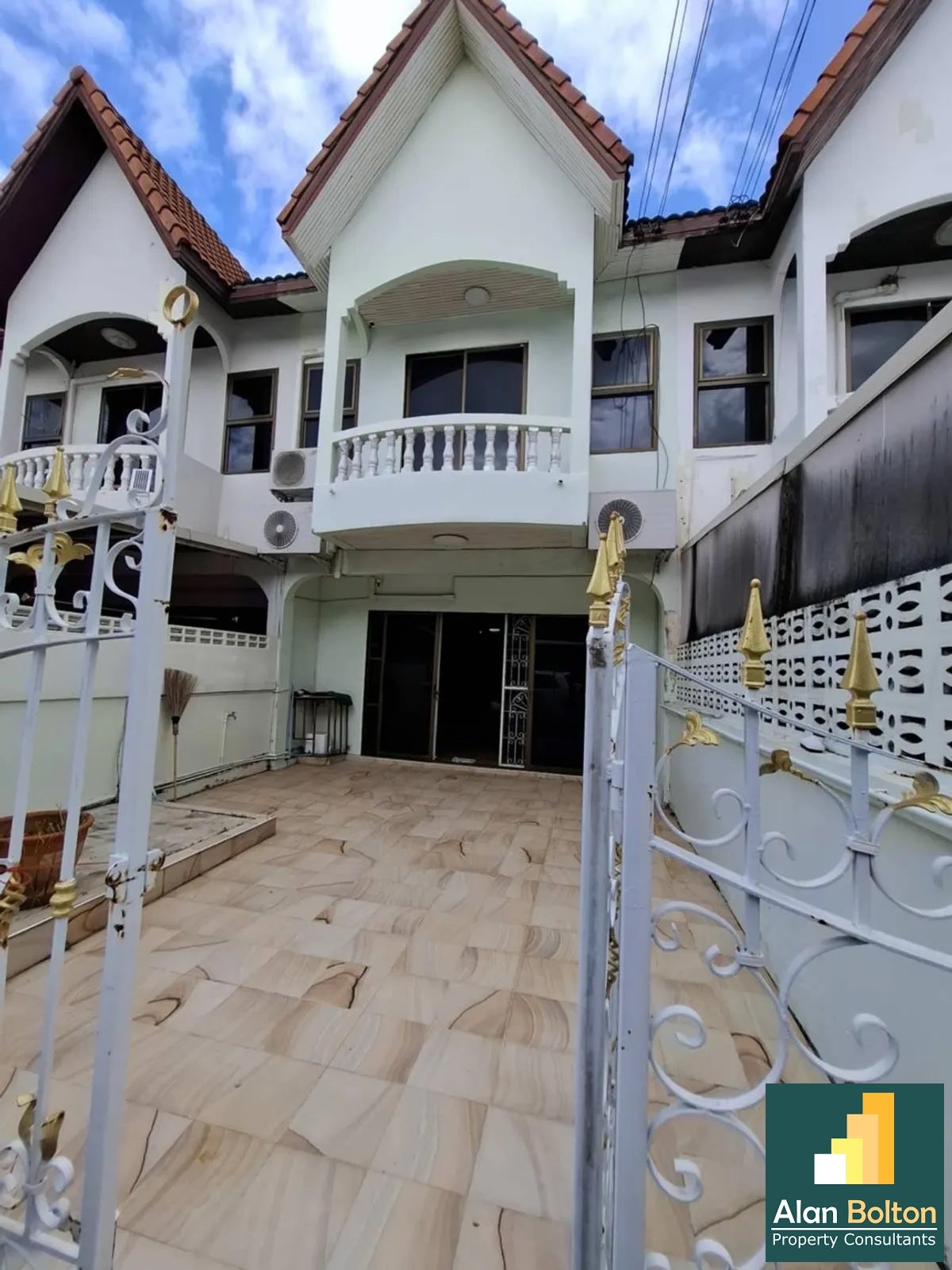 2 Bed 3 Bath in North Pattaya HR2311 photo 23