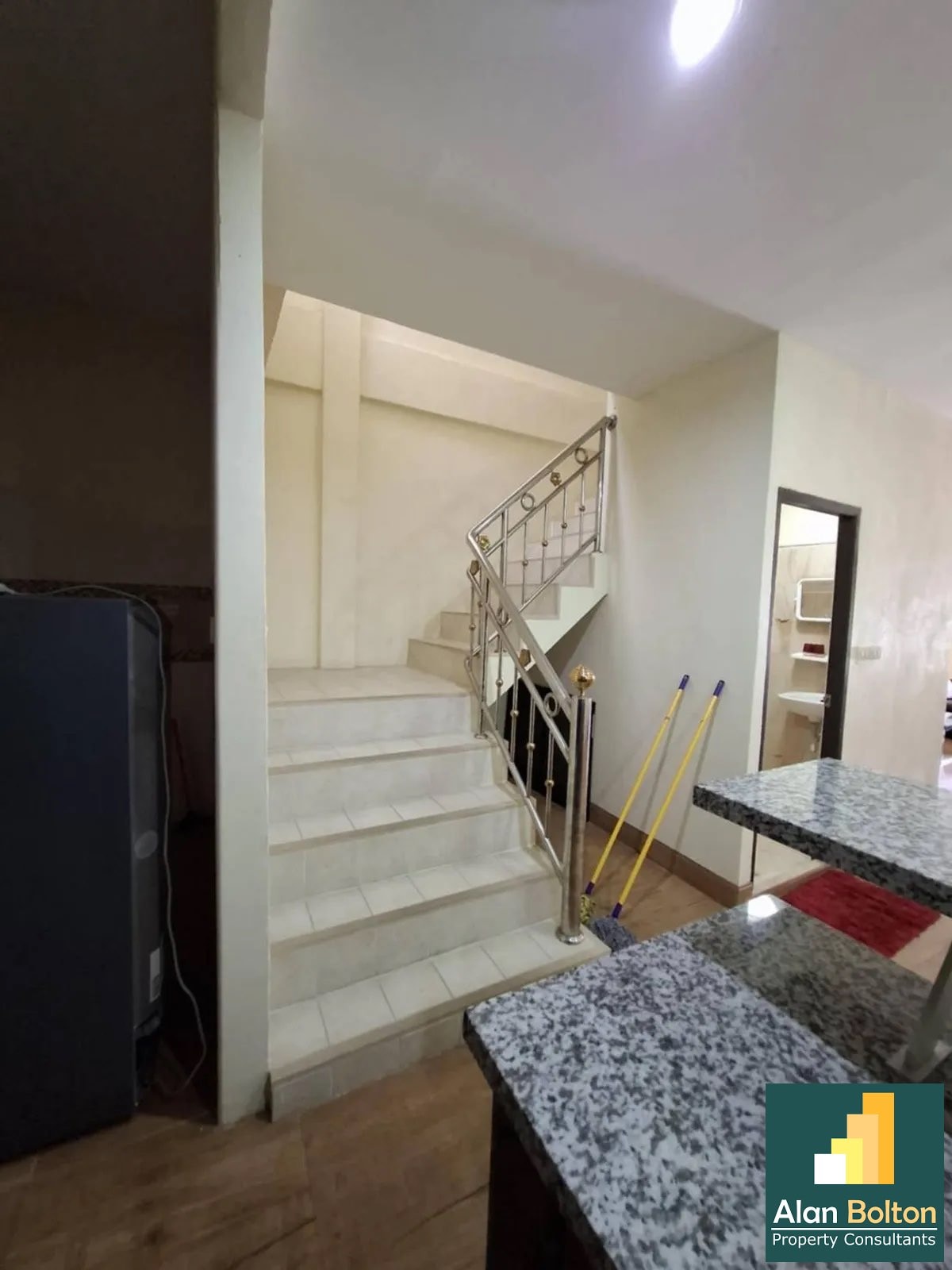 2 Bed 3 Bath in North Pattaya HR2311 photo 11