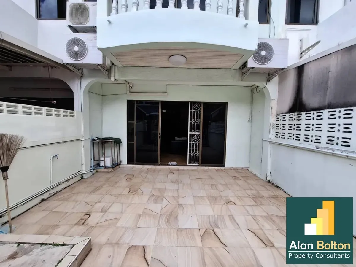 2 Bed 3 Bath in North Pattaya HR2311 photo 12