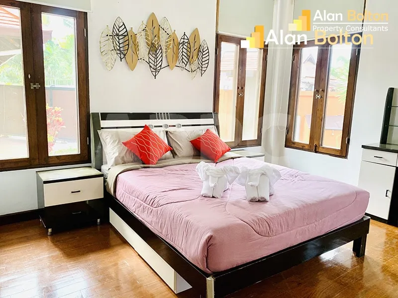 3 Bed Pool Villa in Siam Lake View Mabprachan Lake photo 5