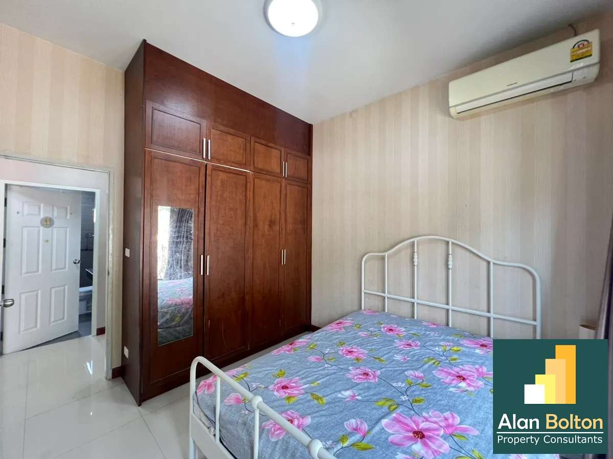 2 Bedrooms 2 Bathrooms in East Pattaya photo 5