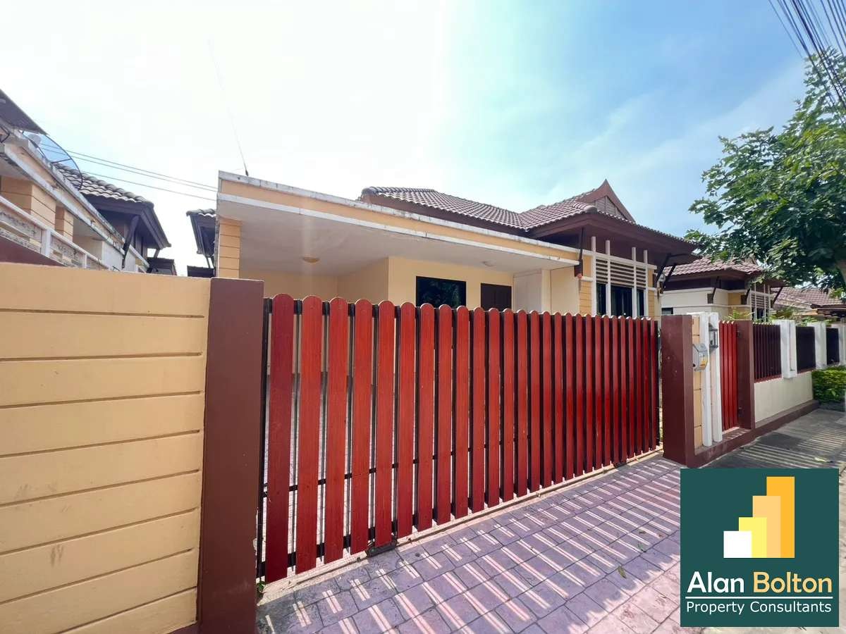 2 Bedrooms 2 Bathrooms in East Pattaya