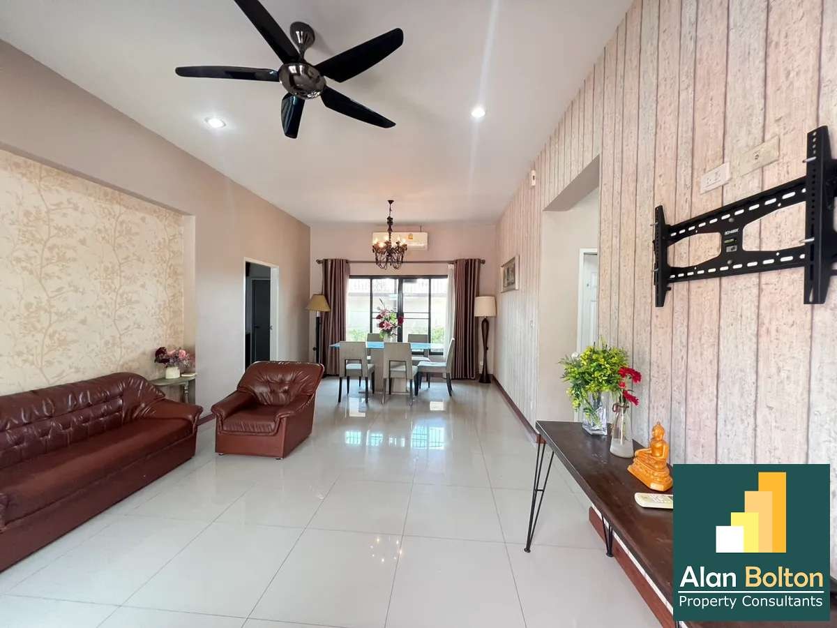 2 Bedrooms 2 Bathrooms in East Pattaya photo 12