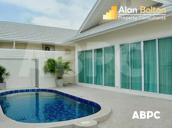 2 Bed 2 Bath in East Pattaya HR2558