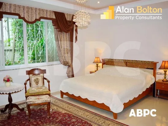 3 Bed 4 Bath in East Pattaya HR2569