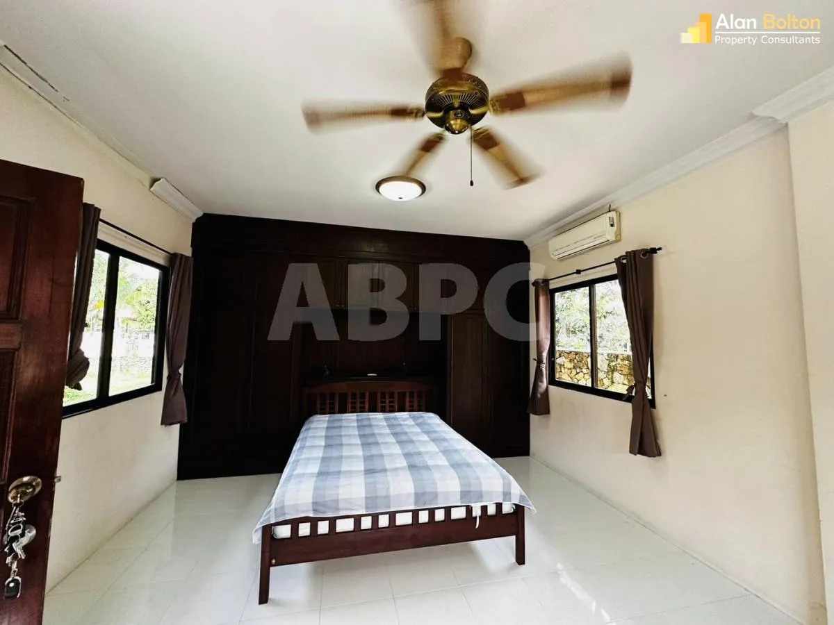 3 Bed 3 Bath in East Pattaya HR2653 photo 10
