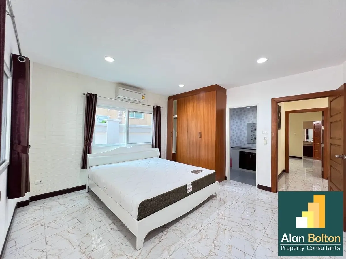 Siam Royal View 3 Bedrooms 4 Bathrooms in East Pattaya photo 13