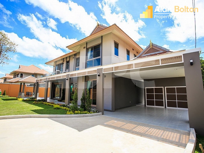 4 Bed 3 Bath in East Pattaya HR2670 photo 11