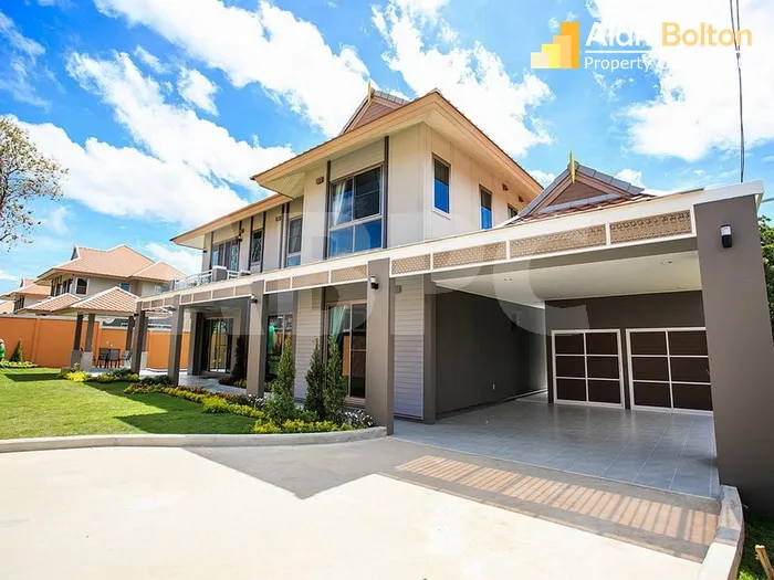 4 Bed 3 Bath in East Pattaya HR2670 photo 10
