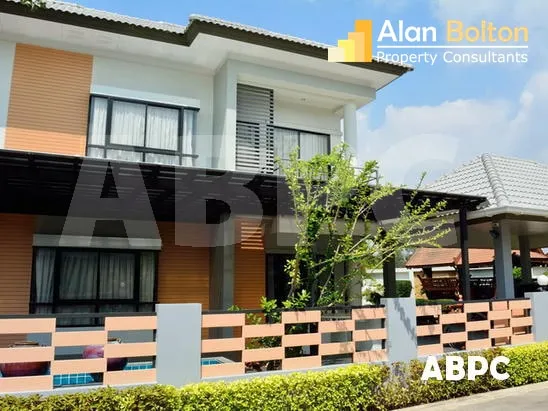 Patta Village 3 Bed 3 Bath in East Pattaya photo 2