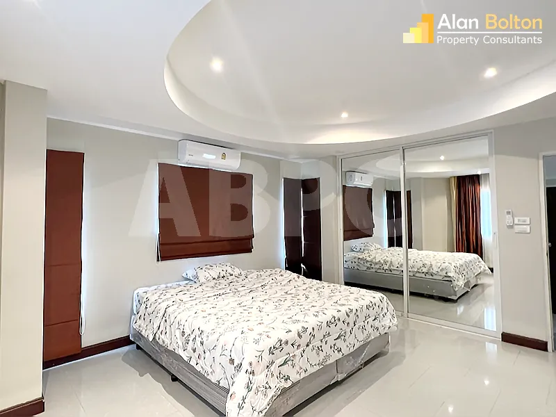 3 Bed 2 Bath Pool Villa in East Pattaya photo 8