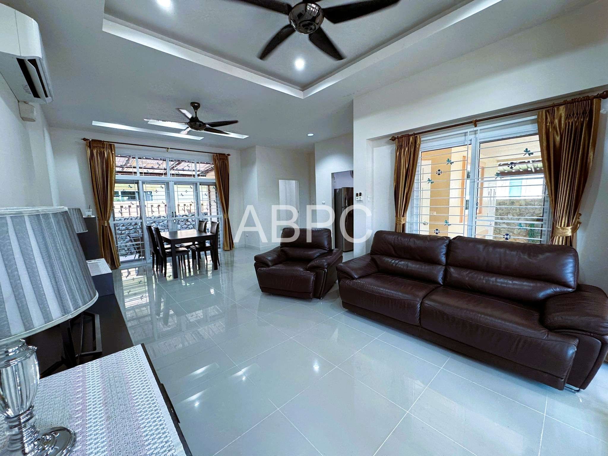 Renovated 3 Bed 3 Bath House In East Pattaya photo 15